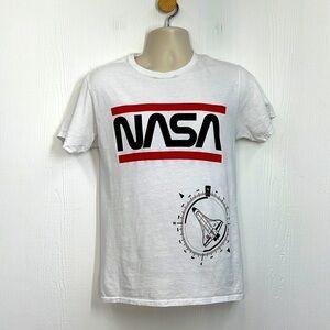 NASA - Space Ship Double Sided NASA Graphic Short Sleeve T Shirt Size Small